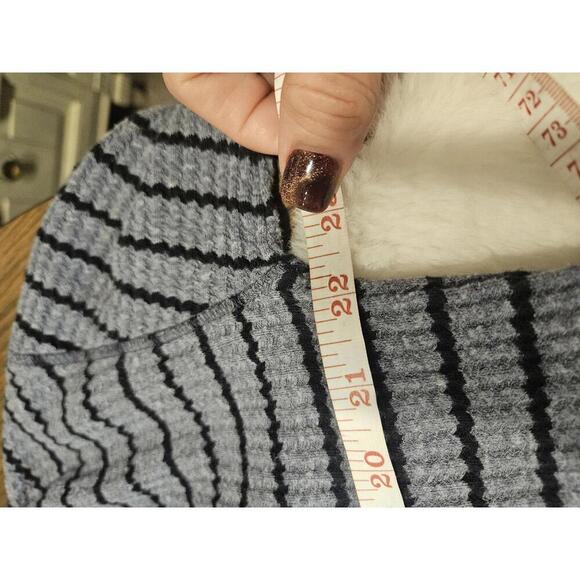 "We The Free" Casual Striped Distressed Edge Peplum Top #183 - Picture 7 of 8